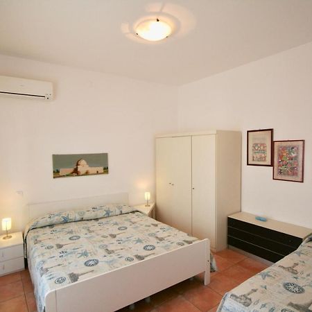 Villa Emilia Линяно Сабиадоро Екстериор снимка